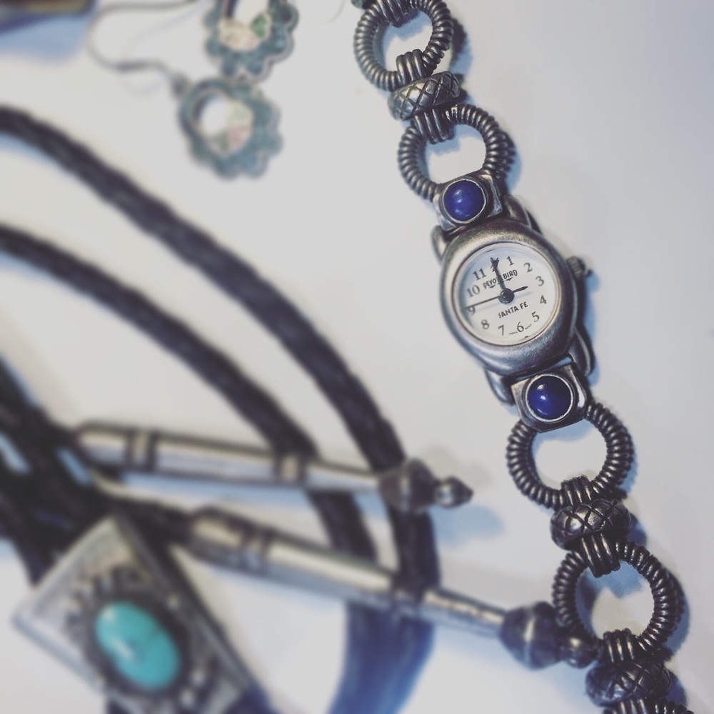Peyote BirdSterling silver and lapis lazuli watch